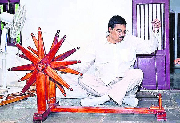 గుజరాత్‌లోని గిఫ్ట్‌ నగరం సందర్శన 1