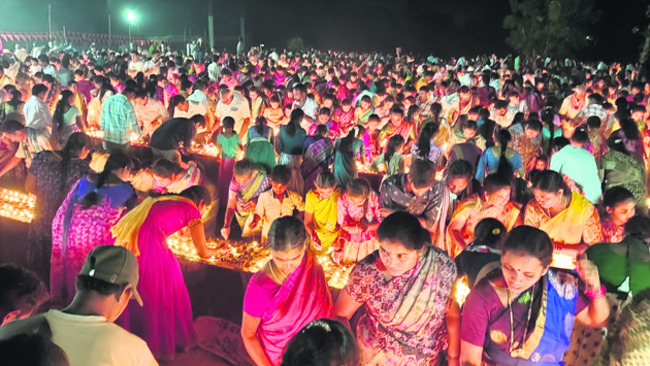 వైభవోపేతంగా సంకటహర చతుర్ధి 1