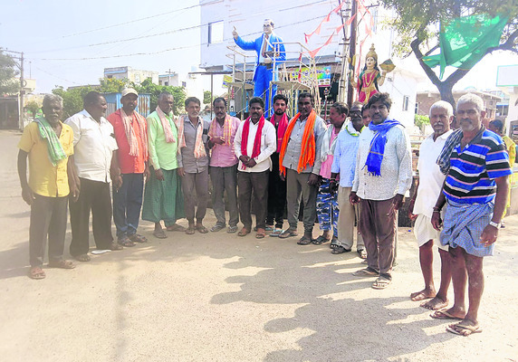 సీనియర్‌ సిటిజన్‌  అసోసియేషన్‌  ప్రమాణ స్వీకారం
1