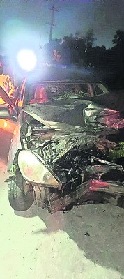 కడిపికొండ బ్రిడ్జి గుంతలమయం 2