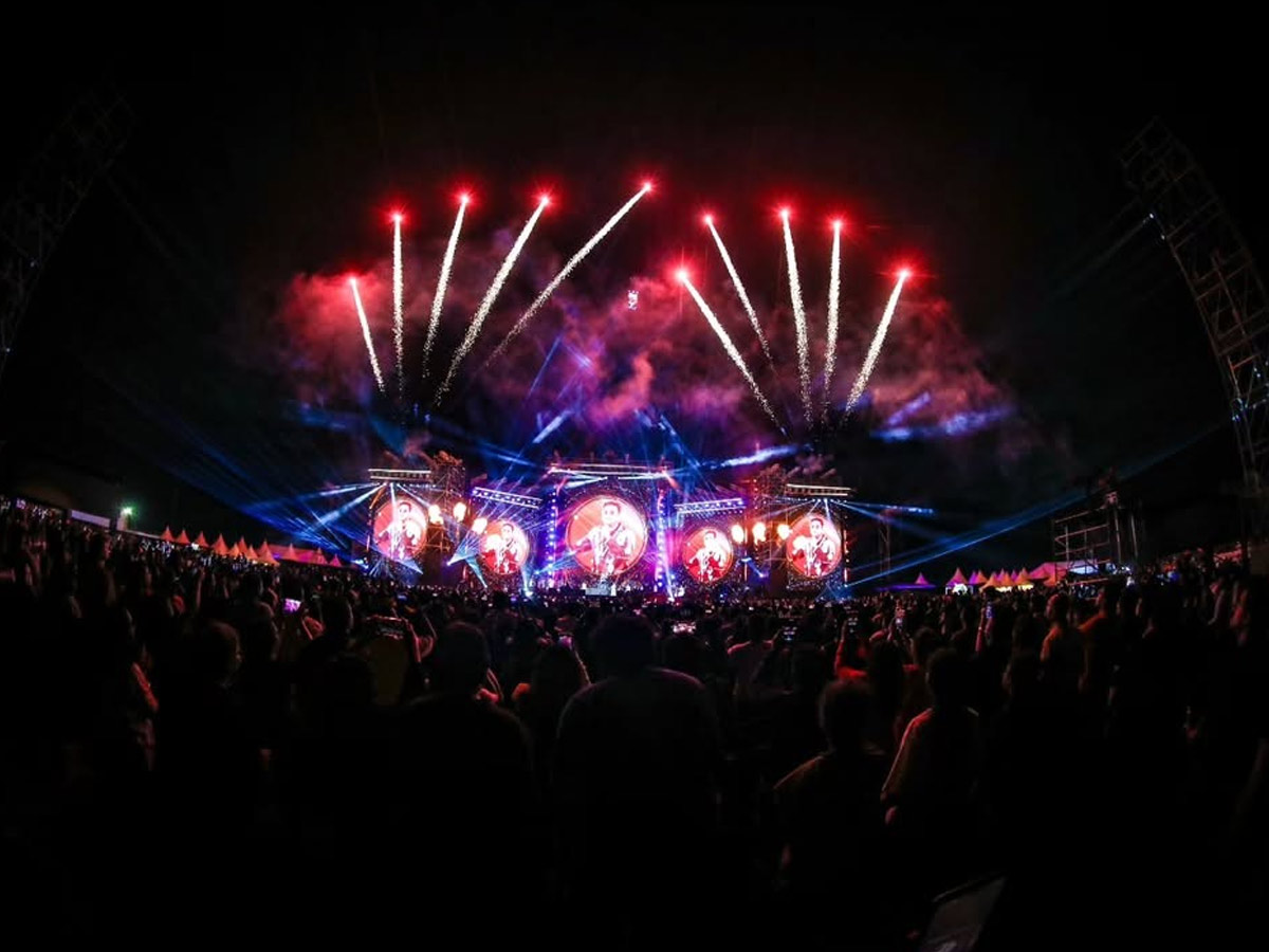 Ram Charan, Janhvi Kapoor join AR Rahman At Hyderabad concert Photos4