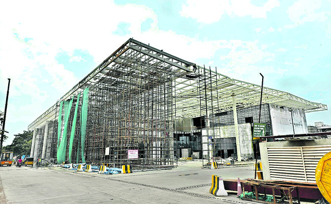 పునరాభివృద్ధి నత్తనడక!2