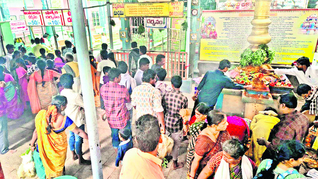 కరుణించు మంగమ్మతల్లీ  
2