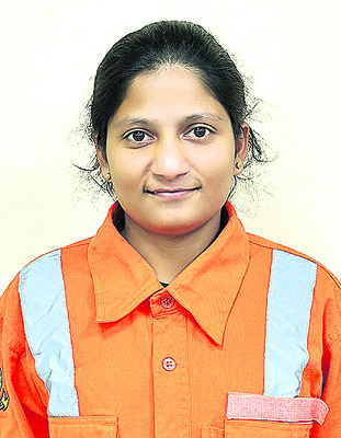 విజయమే లక్ష్యం 
3