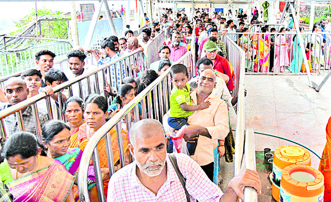 భజే భవాని 1