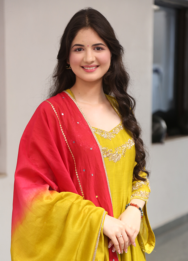 Actress Harshaali Malhotra Interview in Akhanda 2 Movie21