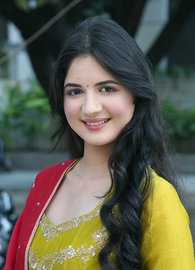 Actress Harshaali Malhotra Interview in Akhanda 2 Movie5