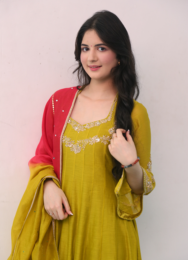 Actress Harshaali Malhotra Interview in Akhanda 2 Movie8