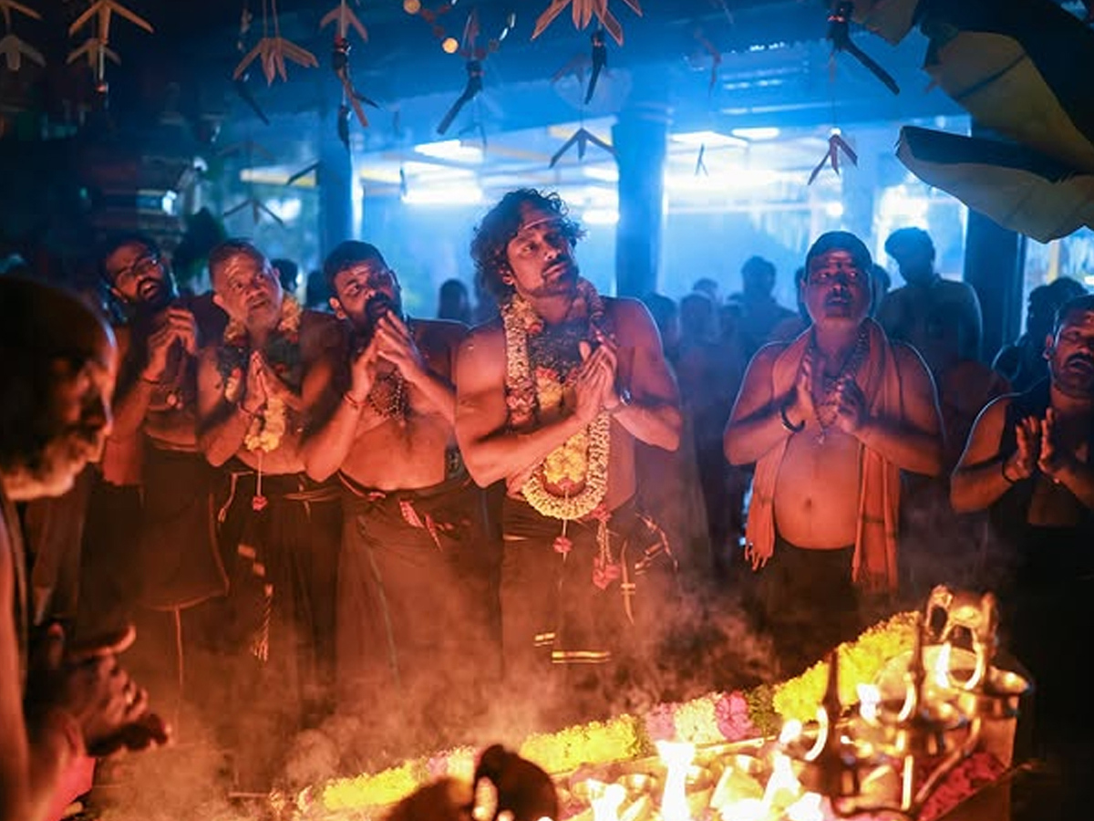 Varun Sandesh started for Sabarimala with sacred Irumudi: Photos11