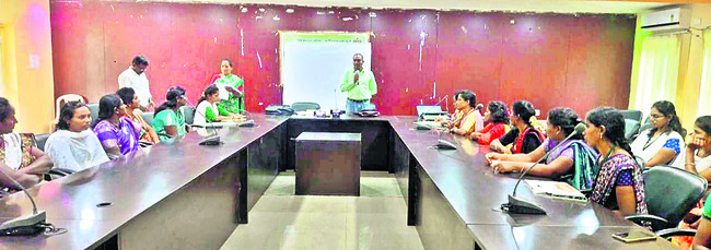 మేయర్‌ ఎన్నికపై  కొనసాగుతున్న ఉత్కంఠ   1