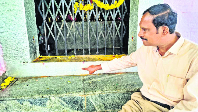 హేమావతిలో వీరబల్లాల శాసనం1