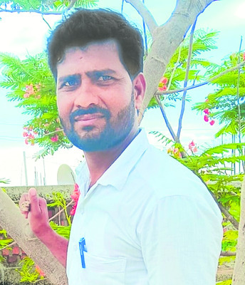 ఏకగ్రీవాల జోరు.. గ్రామాల్లో సంబురాలు 13