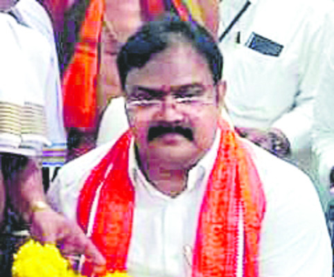 ఎట్టకేలకు నూతన ఈఓ1