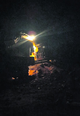 మైనింగ్‌ మాఫియా1