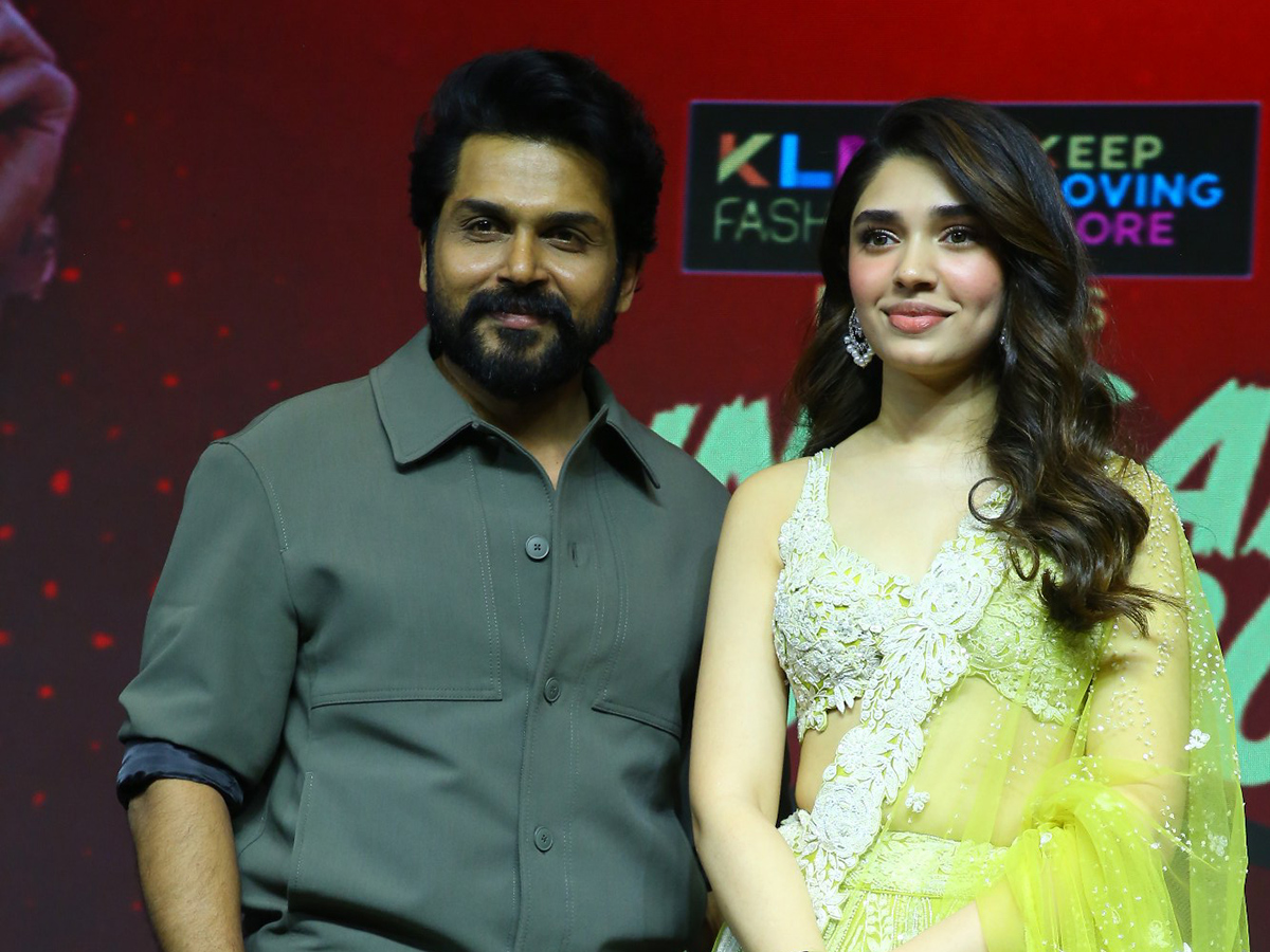 Karthi Annagaru Vostaru Pre Release Event Photo Gallery12