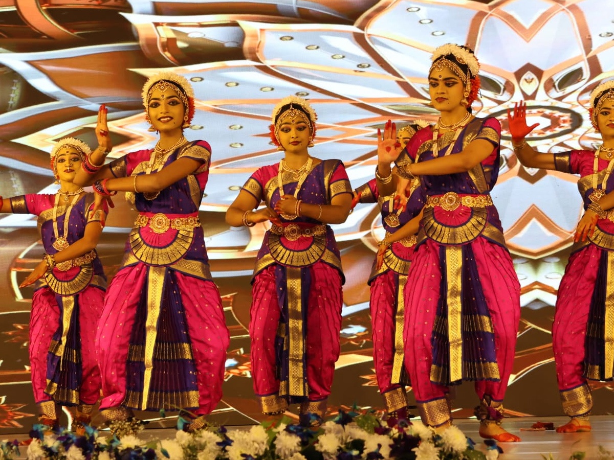 Tollywood Hero Rana At Telangana Rising Global Summit Photos7