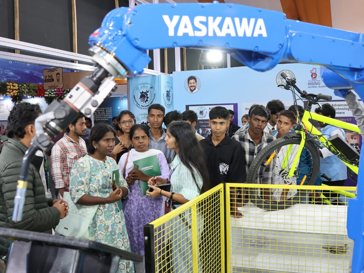 Tollywood Hero Rana At Telangana Rising Global Summit Photos16