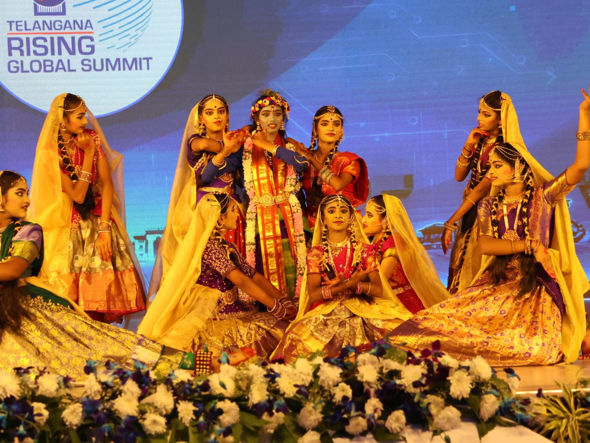 Tollywood Hero Rana At Telangana Rising Global Summit Photos14