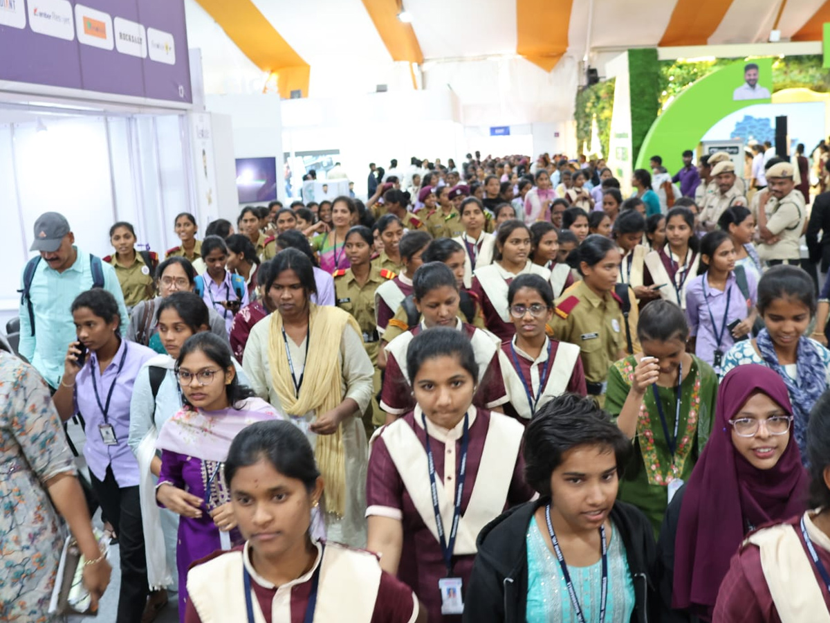 Tollywood Hero Rana At Telangana Rising Global Summit Photos21