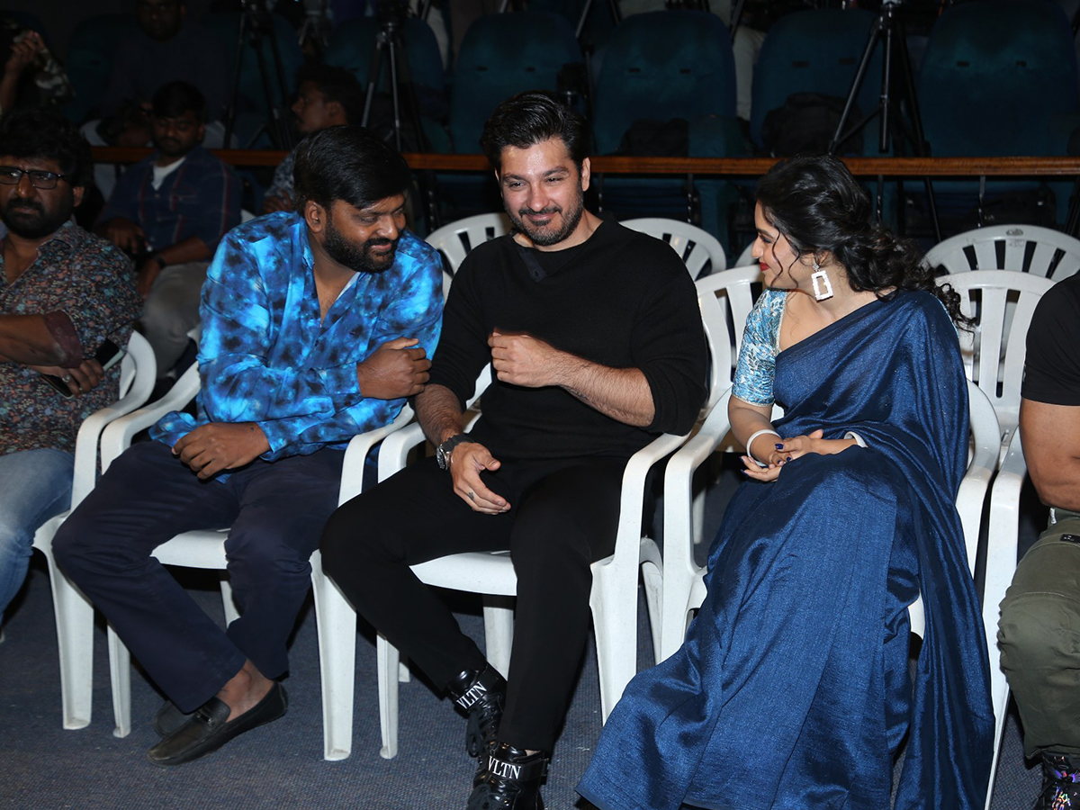 Varun Sandesh Nayanam Movie Trailer Launch Event Photos16