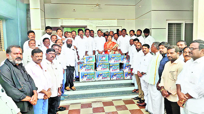 కోటి సంతకాలకు జన నీరాజనం 4