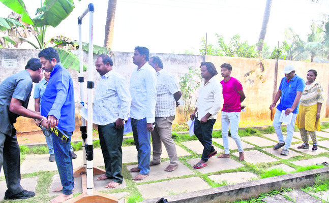 ప్రైవేట్‌పై వెల్లువెత్తిన ప్రజాగ్రహం 4