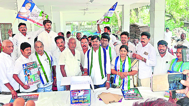 ప్రైవేటీకరణపై ప్రజాగ్రహం2