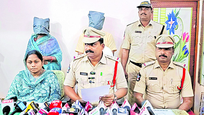 అనైతిక బంధం..అంతం ! 1