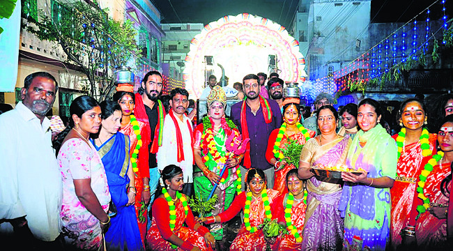 ఏడు గంగల జన జాతర1