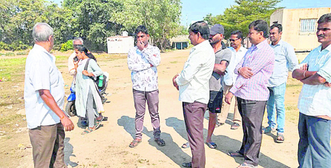 భక్తులకు ఇబ్బందులు   లేకుండా చూడాలి1