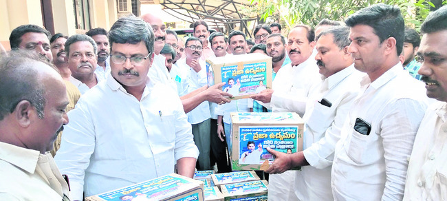 నేరాలు చేశారు.. చిక్కారు 
3