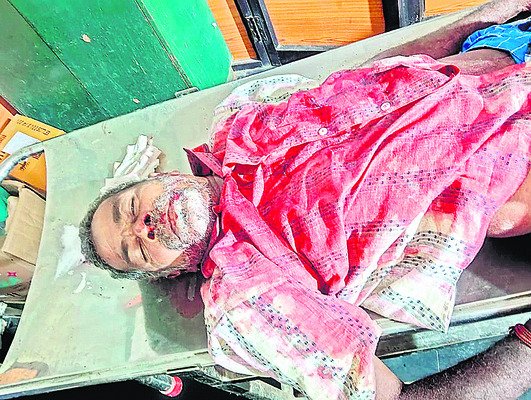 పలువురు తహసీల్దార్ల బదిలీ 1