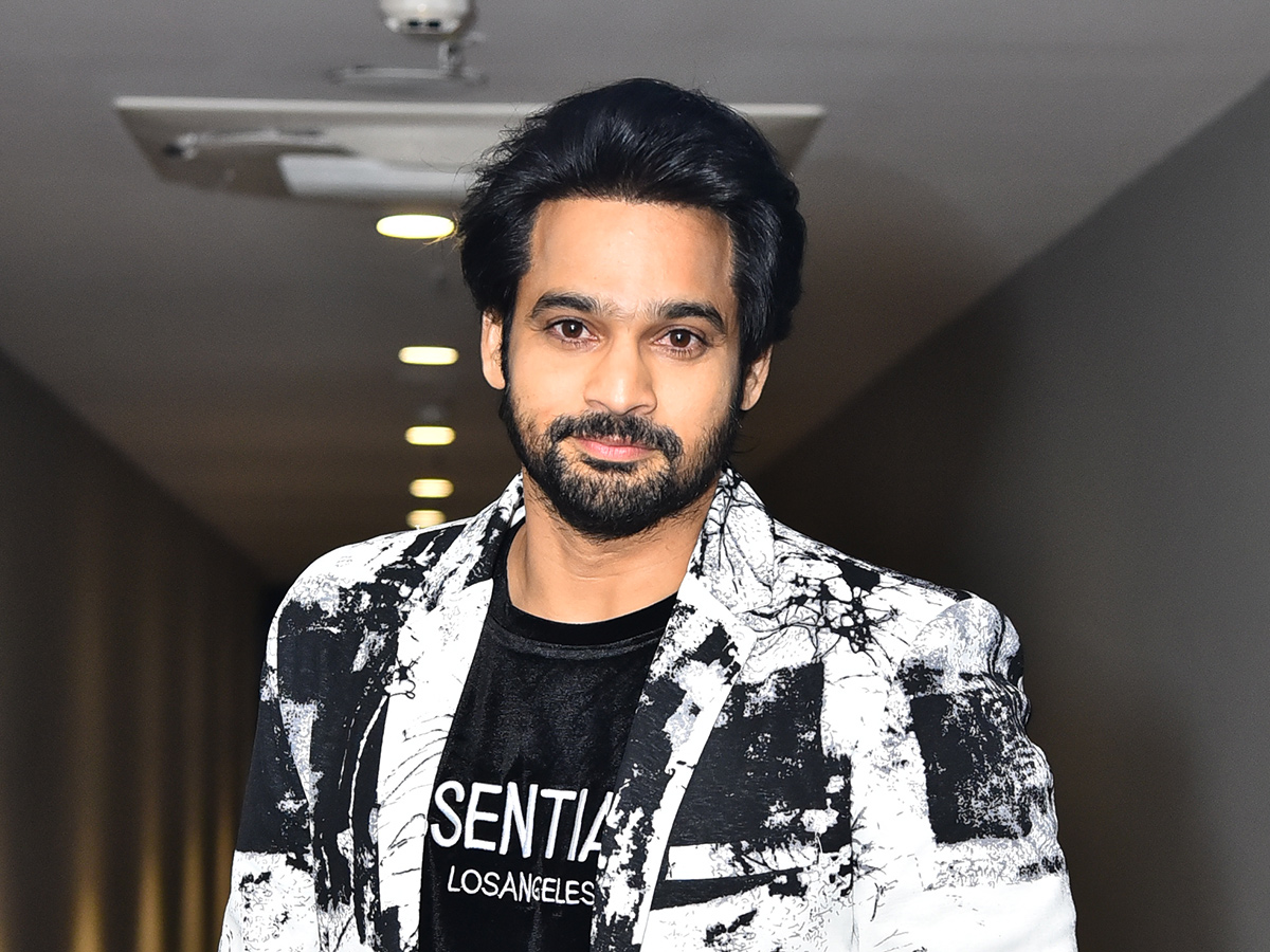 3 Roses Season 2 Pre Release Event Photo Gallery10