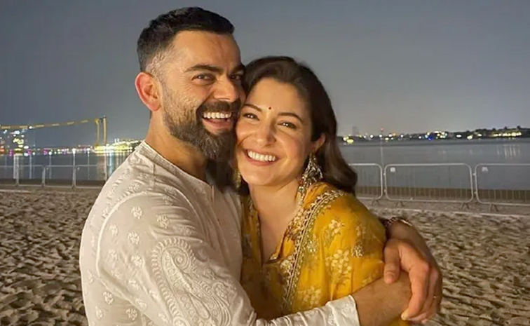 Anushka Sharma and Virat Kohli 8th wedding anniversary Special Photos14