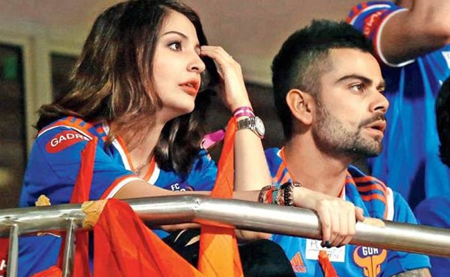 Anushka Sharma and Virat Kohli 8th wedding anniversary Special Photos26