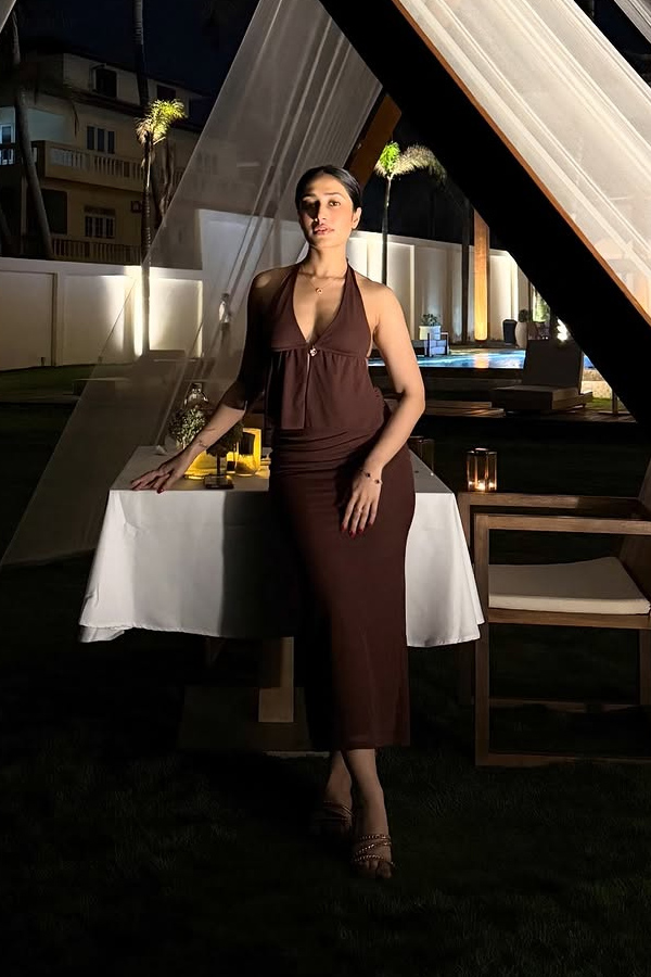 Dhanashree verma enjoys vacation In sri lanka Photos14