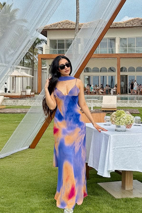 Dhanashree verma enjoys vacation In sri lanka Photos7