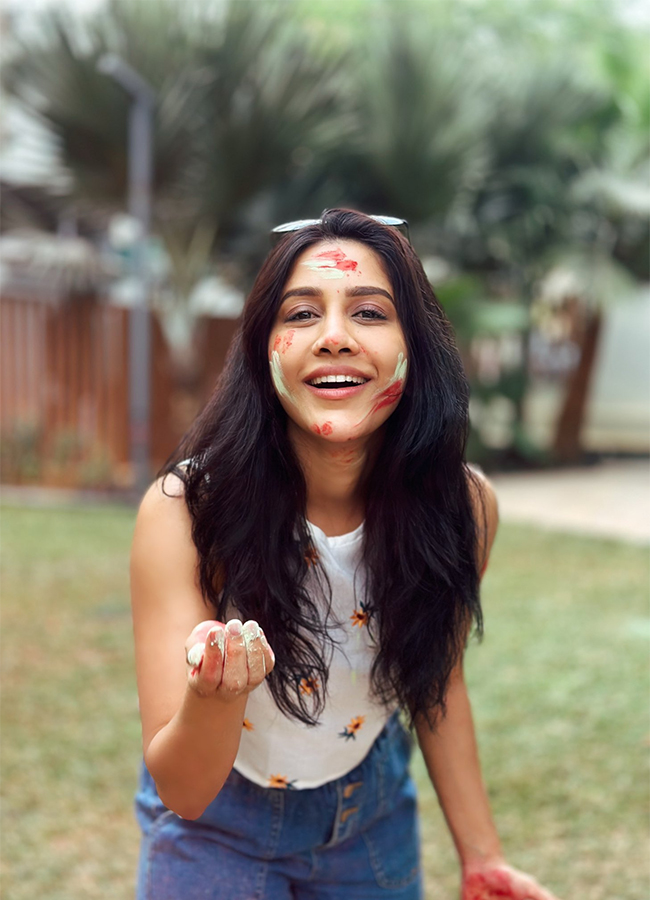 Tollywood Actress Nabha Natesh Birthday Special HD Pics16