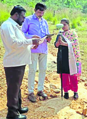 రీసర్వేపై రివర్స్‌ గేర్‌! 1