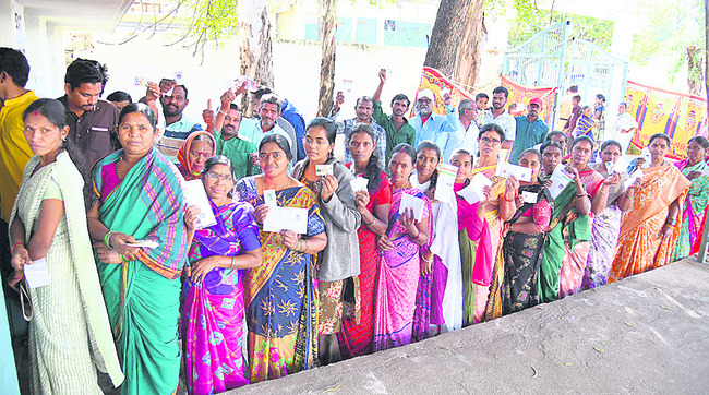 గంటల వారీగా పోలింగ్‌ శాతం
1