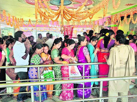 దారులన్నీ అమ్మ సన్నిధికే.. 3