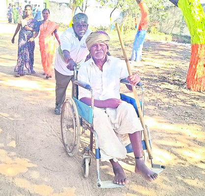 ఓటెత్తారు.. 
2