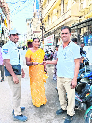 జోరుగా ఎన్నికల ప్రచారం 1