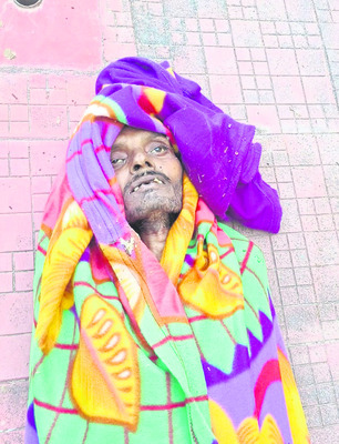 వేర్వేరు ప్రమాదాల్లో ఇద్దరి దుర్మరణం 3