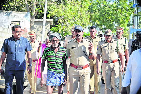 తొలి విడత పంచాయతీ ఎన్నికల్లో 89.69 శాతం పోలింగ్‌ 6