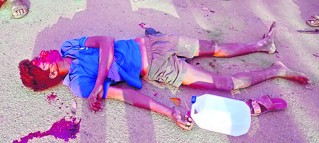 వేర్వేరు ప్రమాదాల్లో ఇద్దరి దుర్మరణం 1