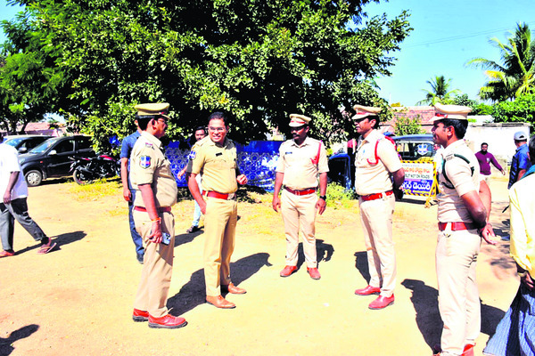 ఓటెత్తిన పల్లె3