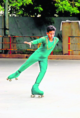 ఆర్టిస్టిక్‌లో ఆంధ్రా అదుర్స్‌1