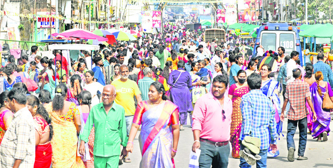 దారులన్నీ అమ్మ సన్నిధికే.. 1