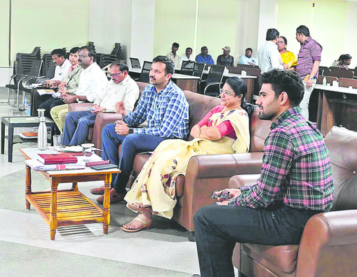 జనం మెచ్చిన సర్పంచ్‌లు1